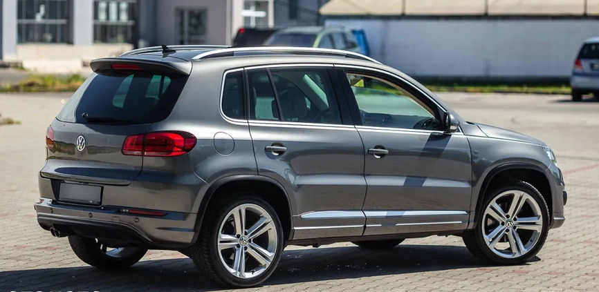 Volkswagen Tiguan cena 66900 przebieg: 186000, rok produkcji 2014 z Borne Sulinowo małe 326